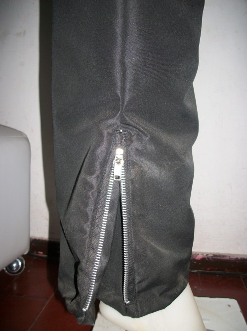 Fotolog de arbelubillus: Pantalon,cargo,material,microfibra,con,detalle,cierres